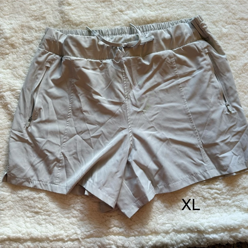 Light Gray Athletic Shorts XL